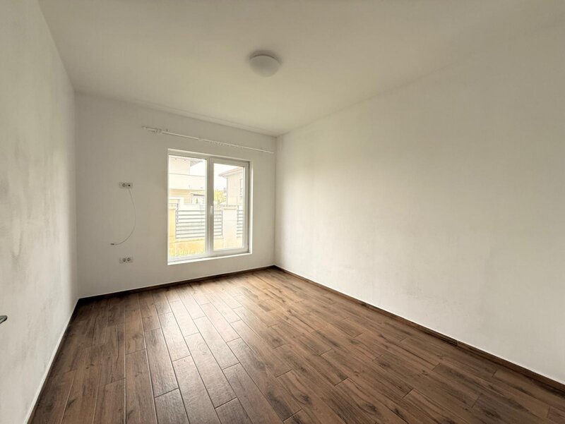 Casa individuala de vanzare in Sacalaz, suprafata totala 221 mp