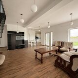 Casa individuala de vanzare in Sacalaz, suprafata totala 221 mp